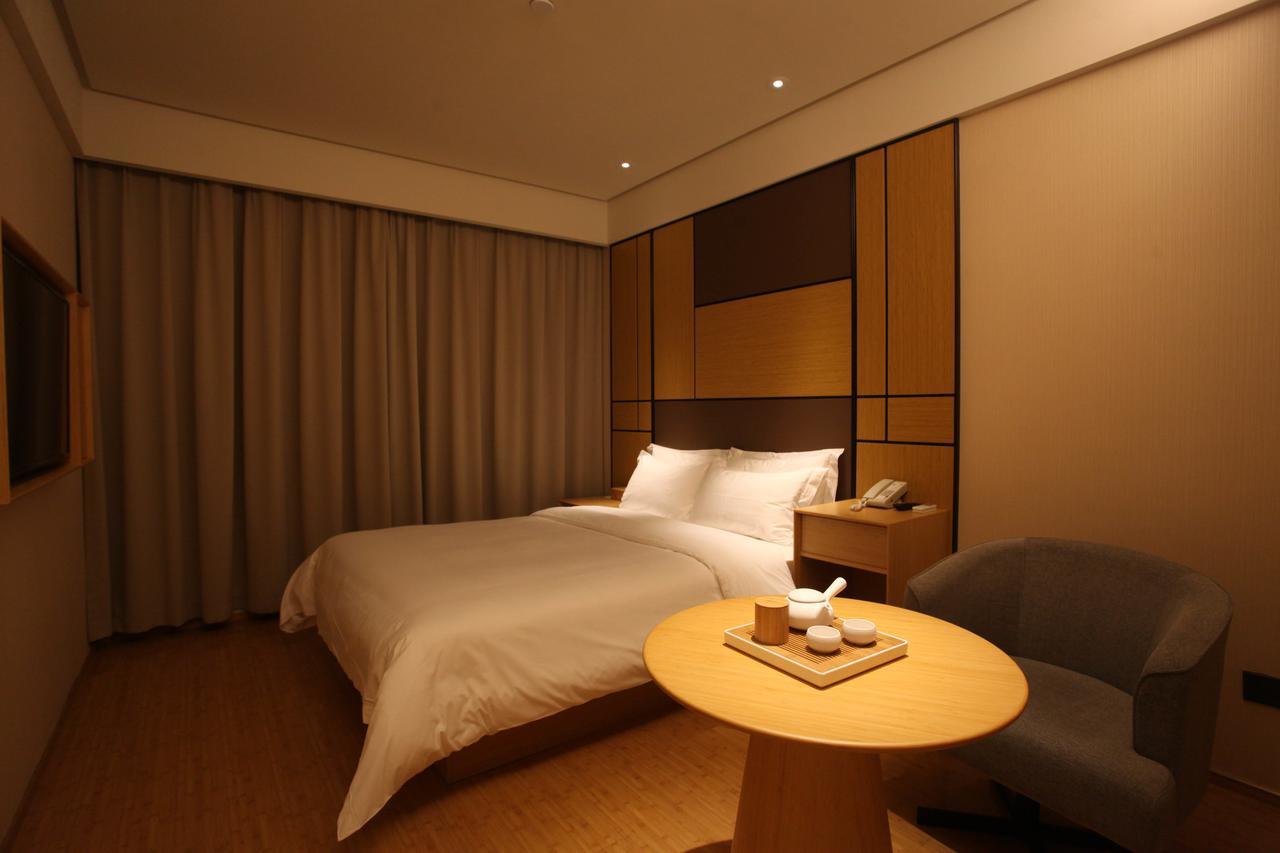 Ji Hotel Shanghai Bund East Nanjing Road Pedestrian Street Eksteriør bilde